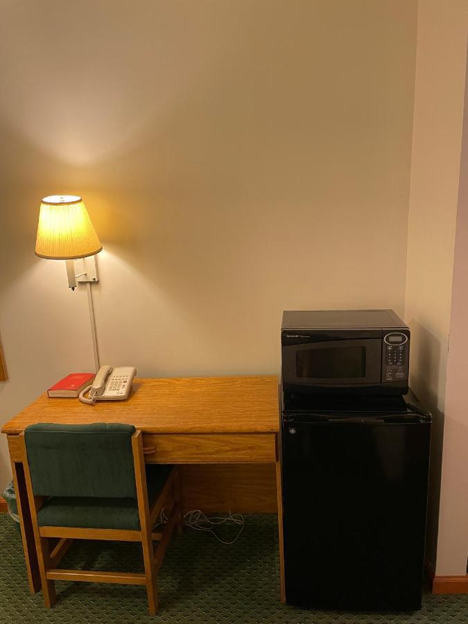 Pine Valley Motel Spruce Pine 외부 사진
