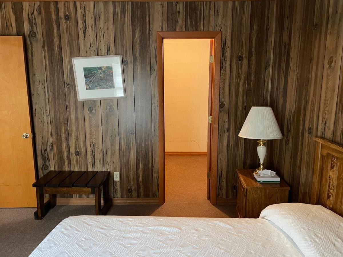 Pine Valley Motel Spruce Pine 외부 사진