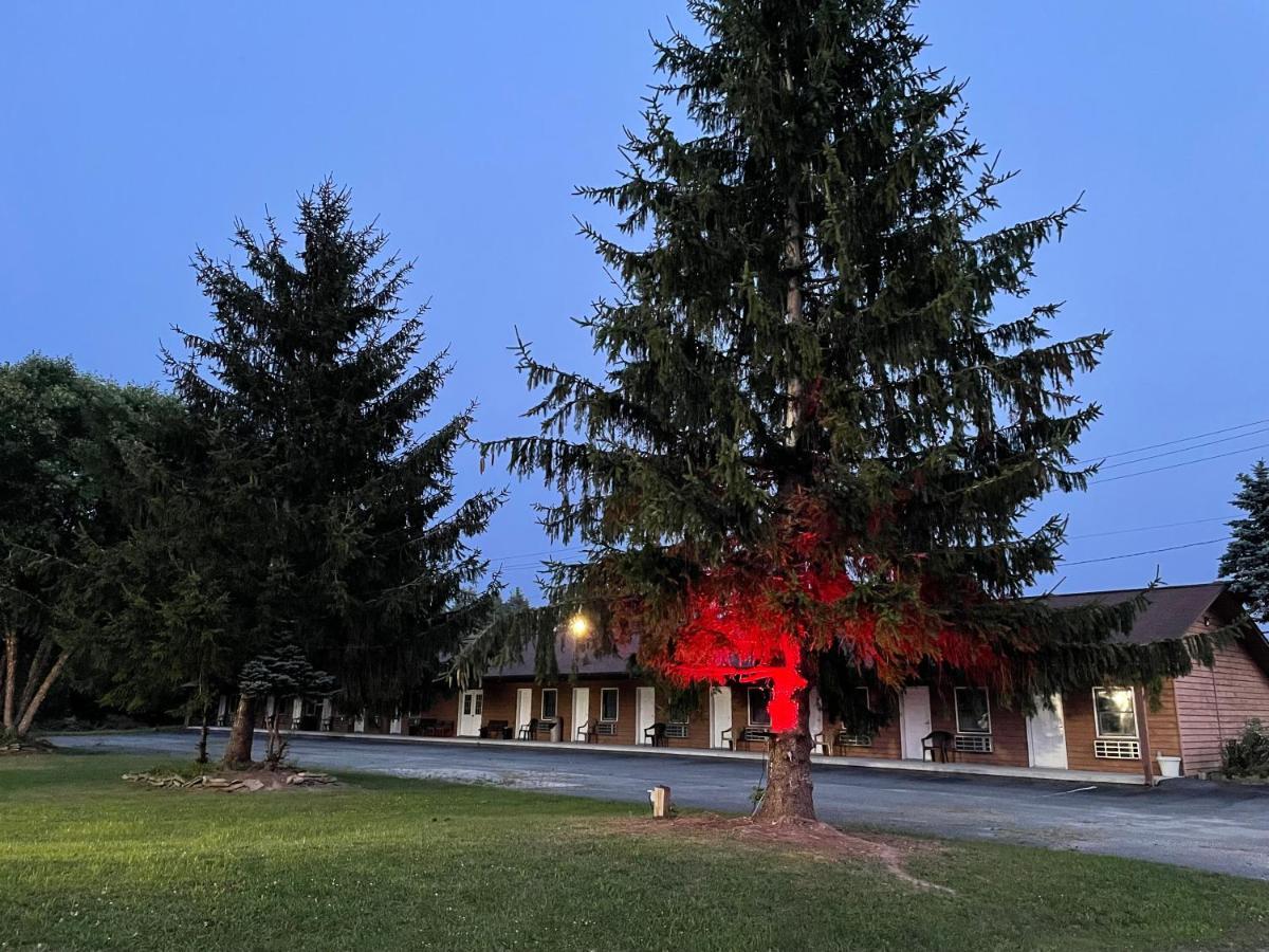 Pine Valley Motel Spruce Pine 외부 사진