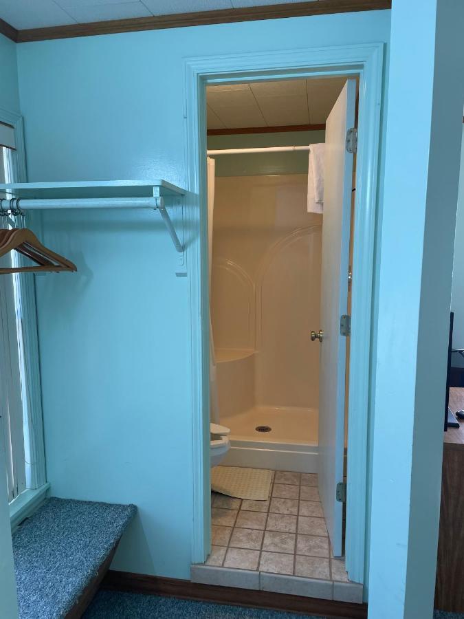 Pine Valley Motel Spruce Pine 외부 사진